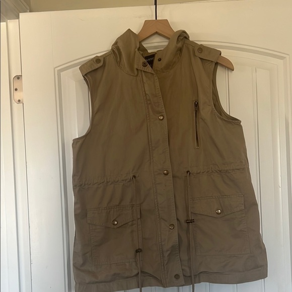 Zenana Outfitters Zip up Vest Size XL - Picture 1 of 4